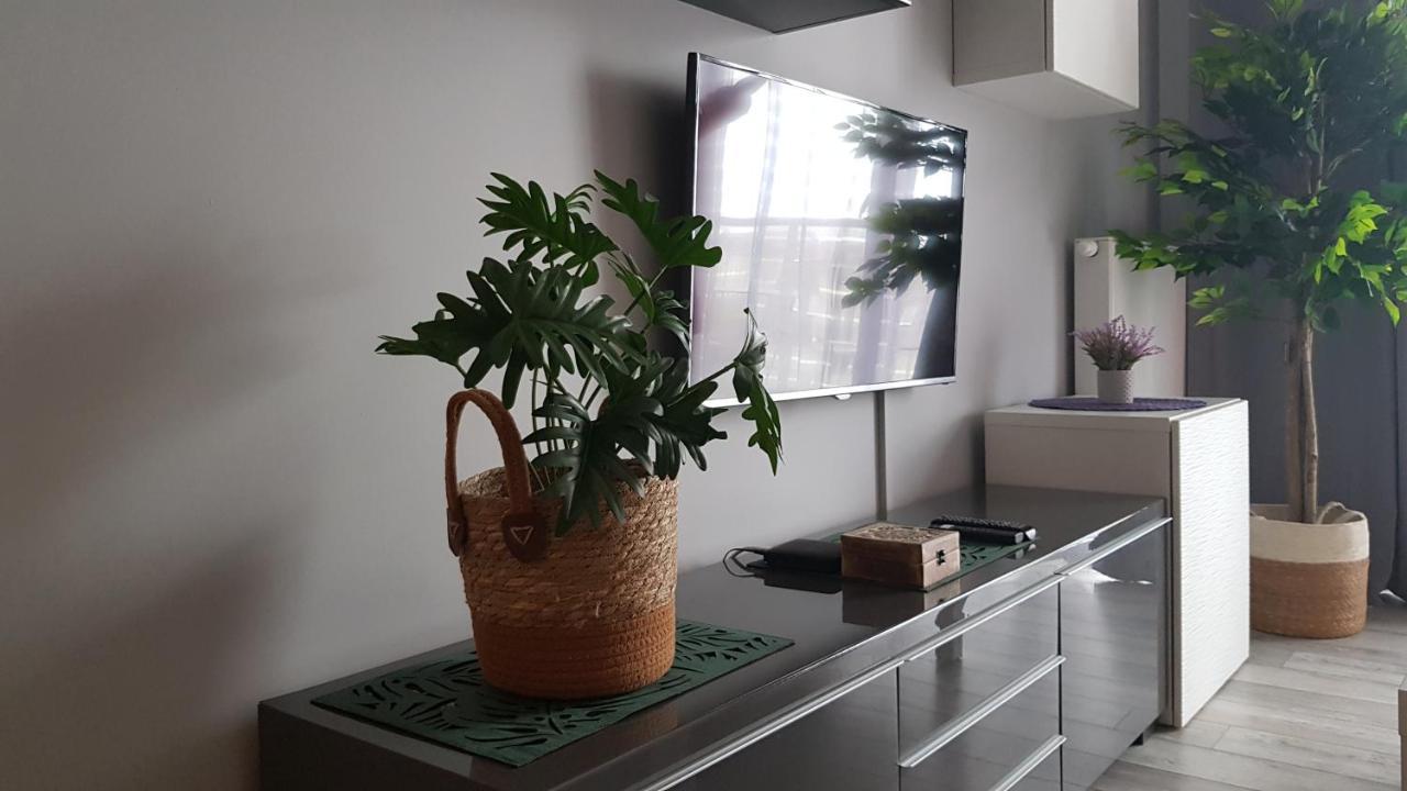 Boznicza Old Town Lux Apartment, Self Check-In 24H, Free Parking Poznan Exterior photo